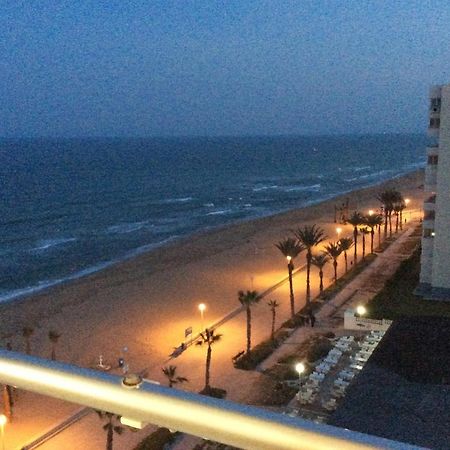 Oceanfront Urbanova Apartment エル・アルテット エクステリア 写真